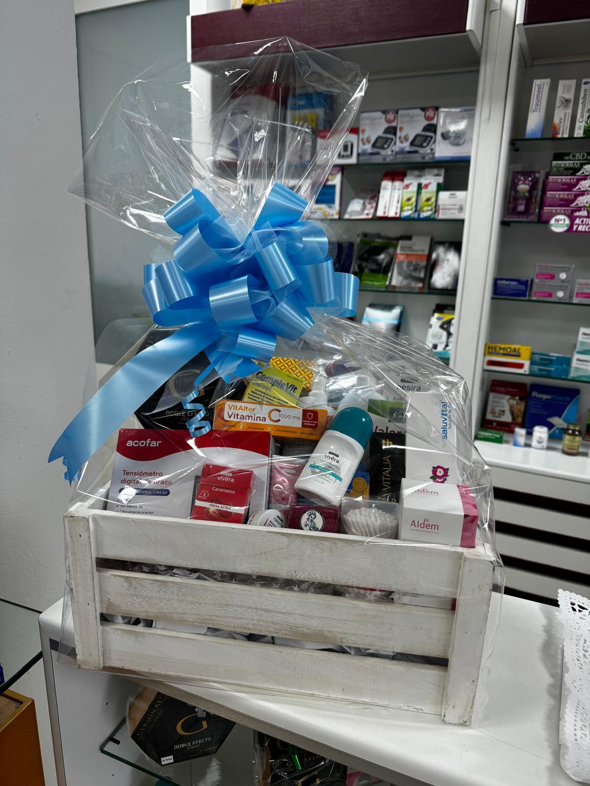 Cestas de cosmética de farmacia para regalo de cumpleaños
