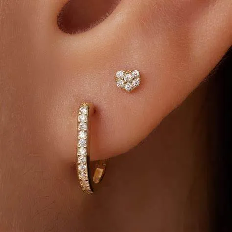 PENDIENTE CORAZÓN CIRCONITA ORO 4MM (KM009)